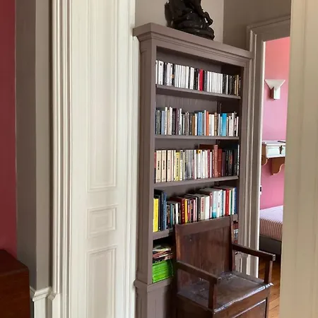 Apartament Dans Particulier Au Calme Situe Sur Le Vieux-port